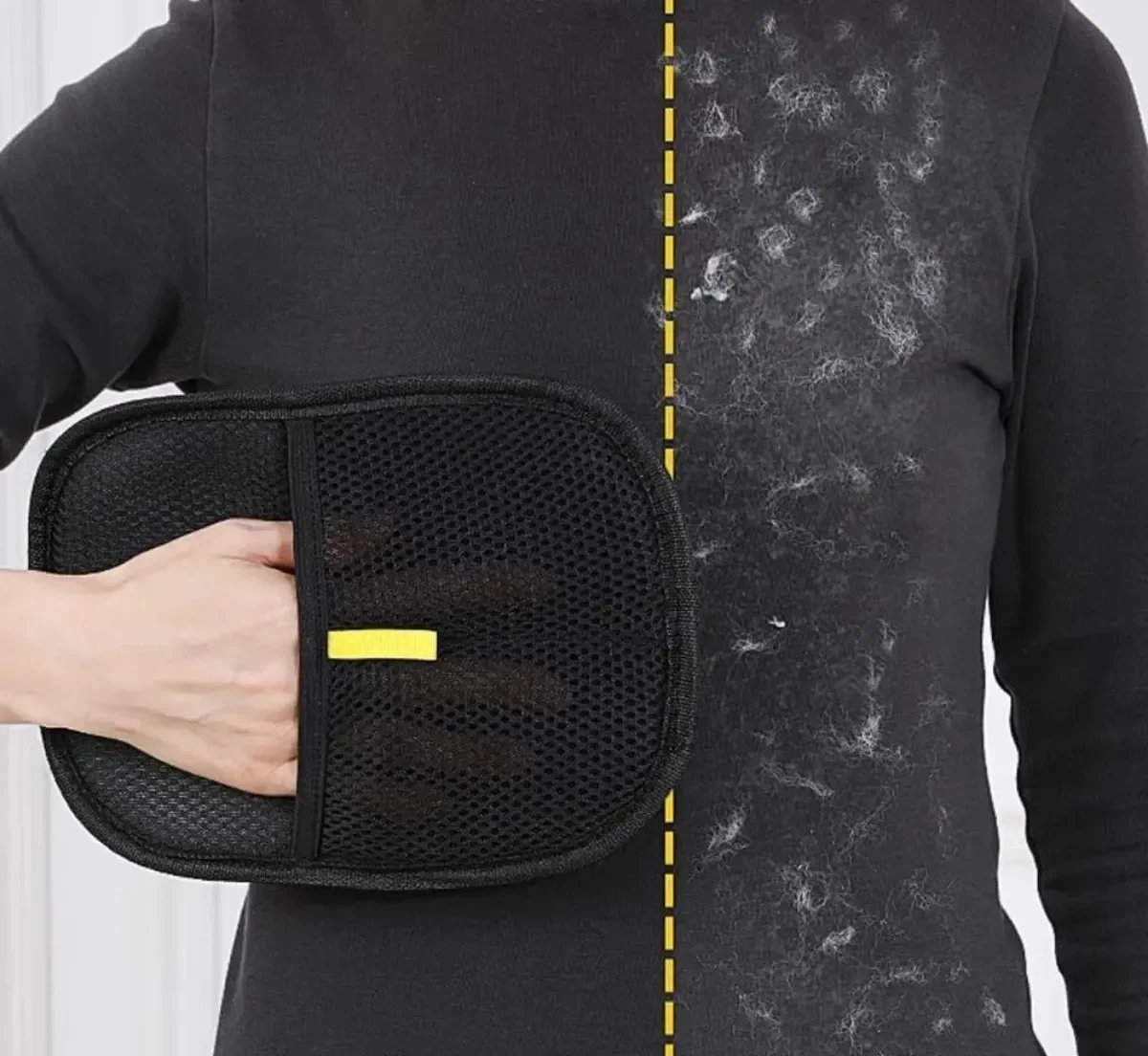  Рукавичка для чистки шерсті